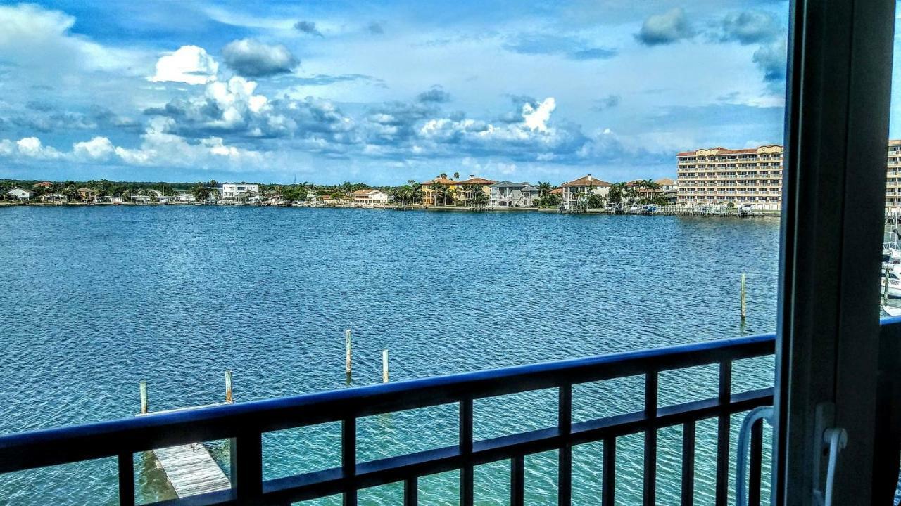 Mediterranean Three Story Beach Townhouse 圣徒皮特海滩 外观 照片